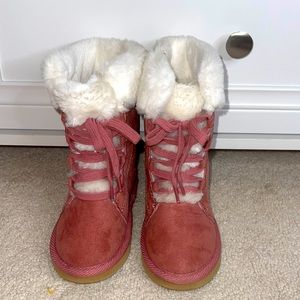 Toddler Girls size 8.5 Furry Boots
